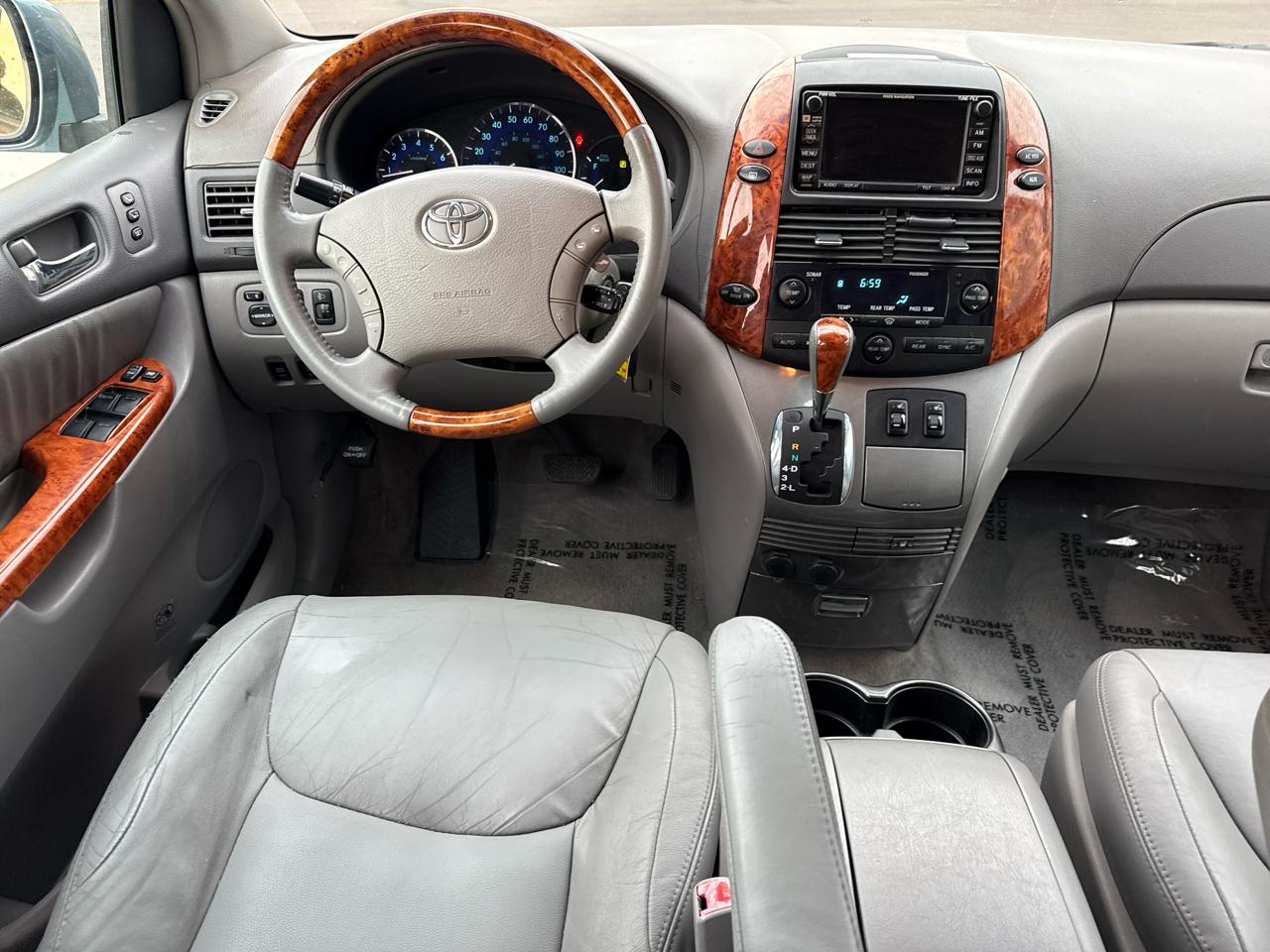 Toyota Sienna 5dr XLE AWD (Natl) 2006