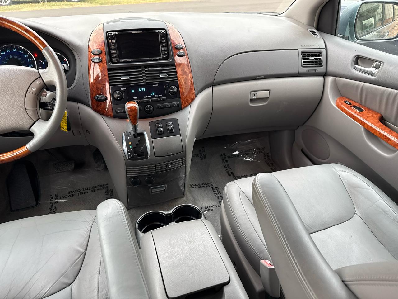 Toyota Sienna 5dr XLE AWD (Natl) 2006