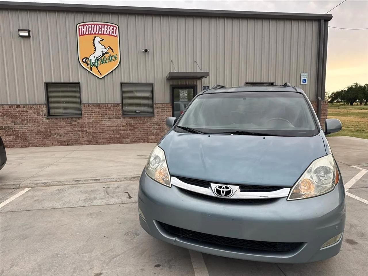 Toyota Sienna 5dr XLE AWD (Natl) 2006