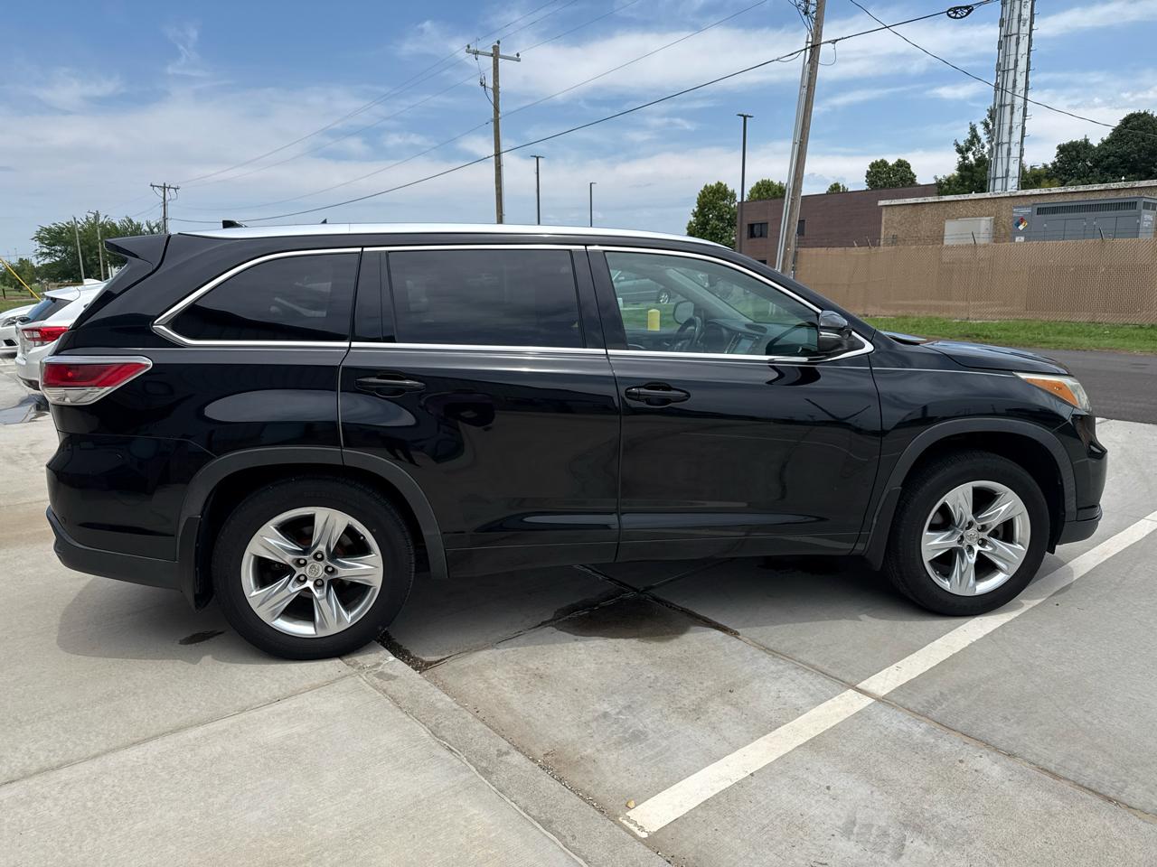 Toyota Highlander AWD 4dr V6 Limited (Natl) 2015