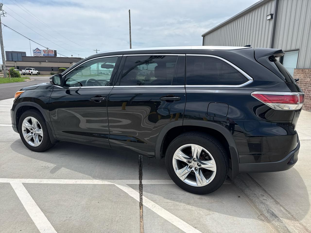 Toyota Highlander AWD 4dr V6 Limited (Natl) 2015