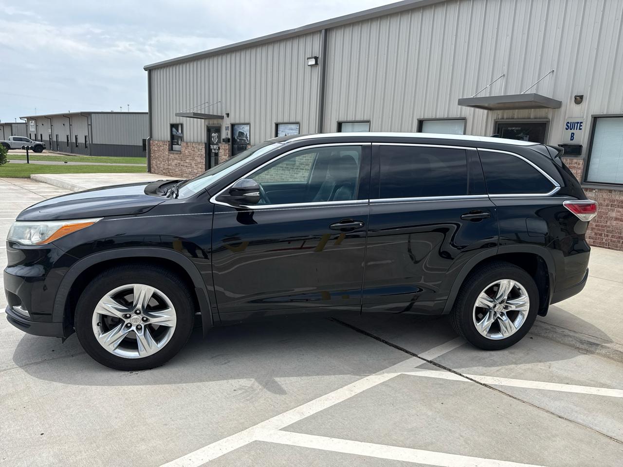 Toyota Highlander AWD 4dr V6 Limited (Natl) 2015