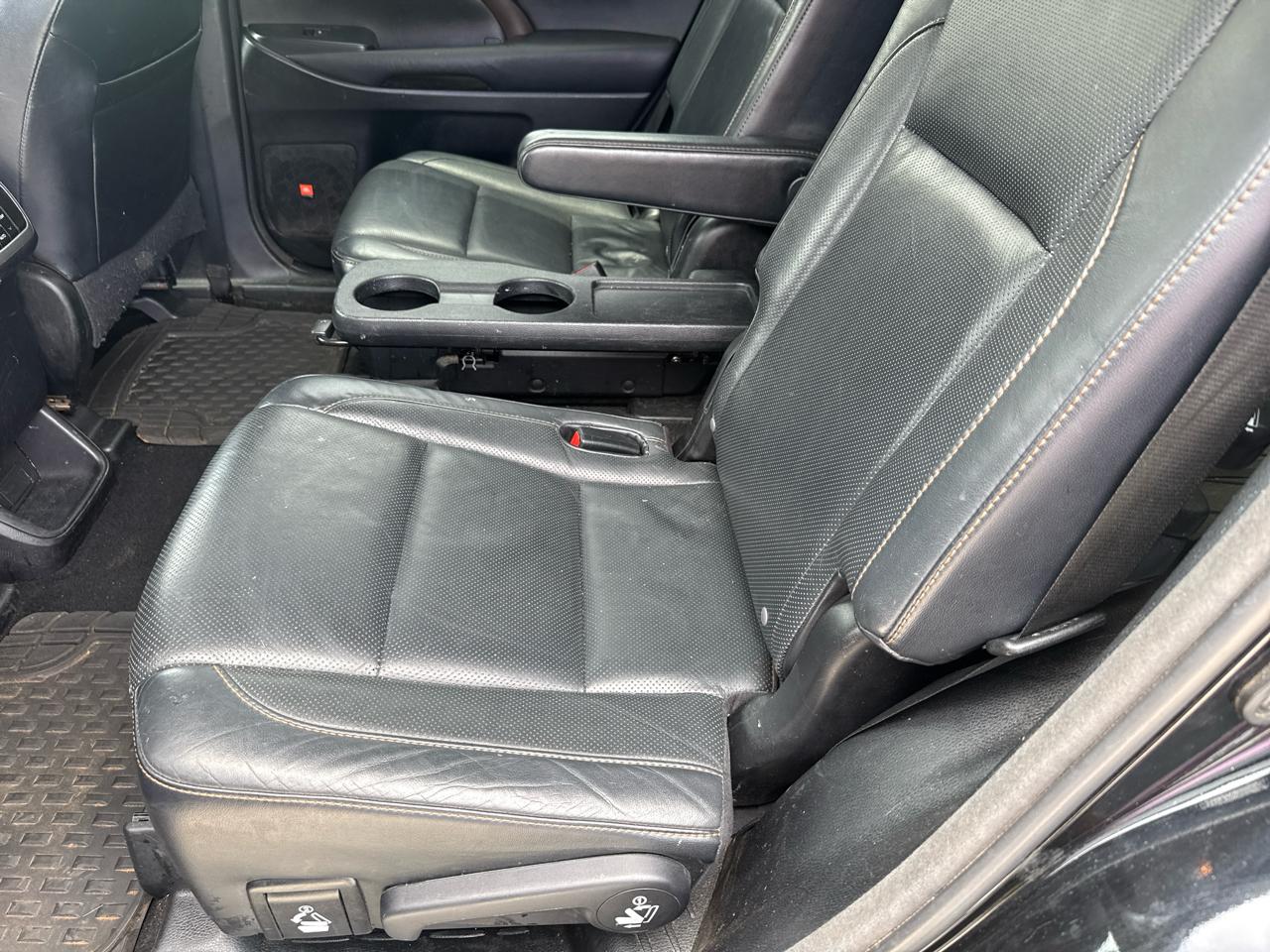 Toyota Highlander AWD 4dr V6 Limited (Natl) 2015