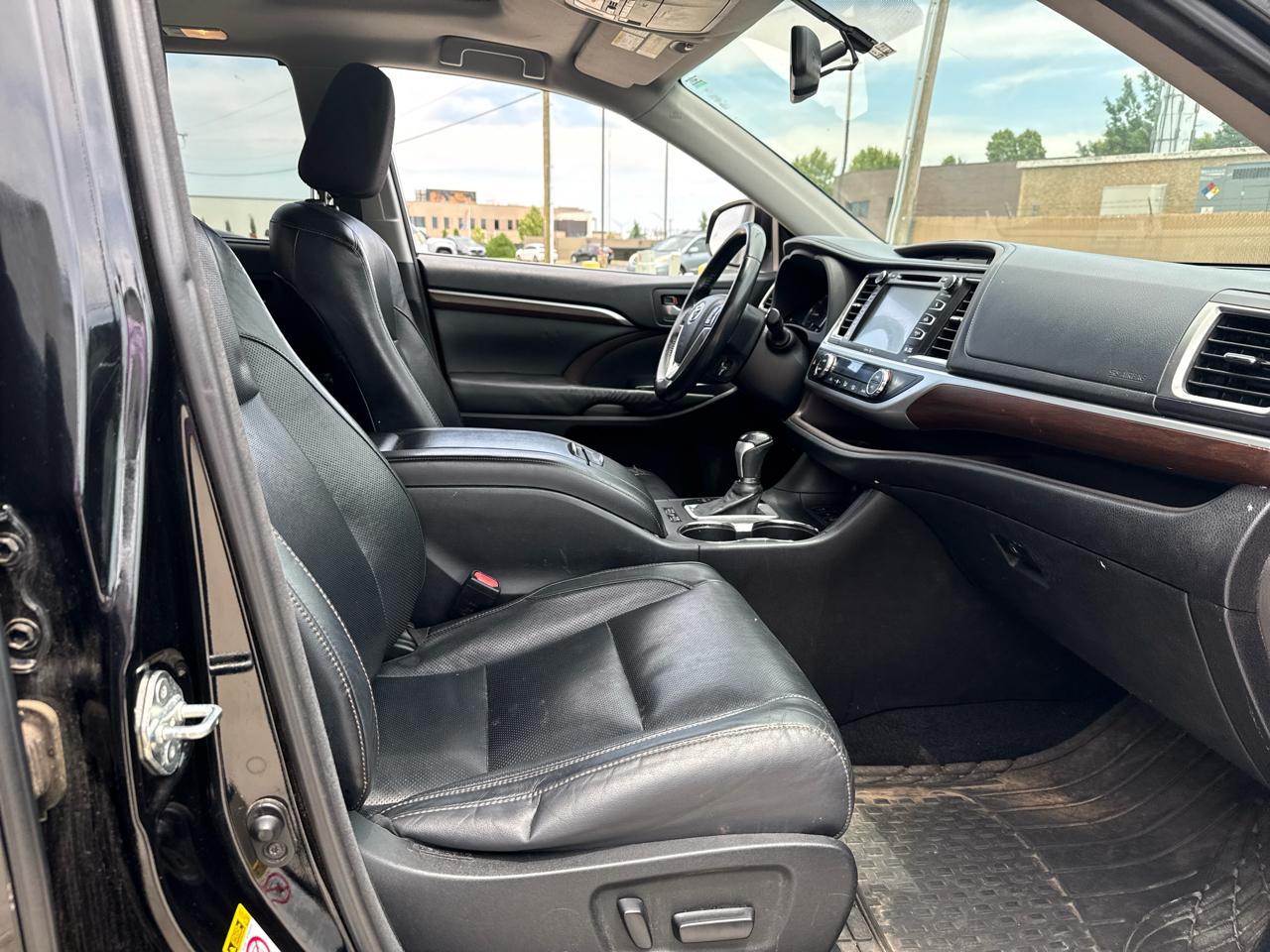 Toyota Highlander AWD 4dr V6 Limited (Natl) 2015