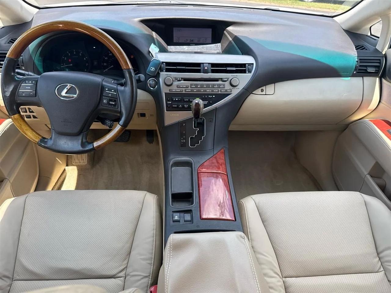 Lexus RX 350 FWD 4dr 2010