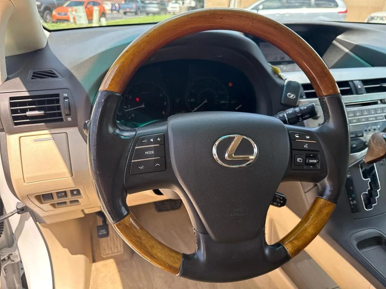 Lexus RX 350 FWD 4dr 2010