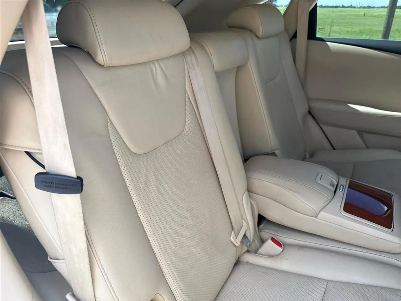 Lexus RX 350 FWD 4dr 2010