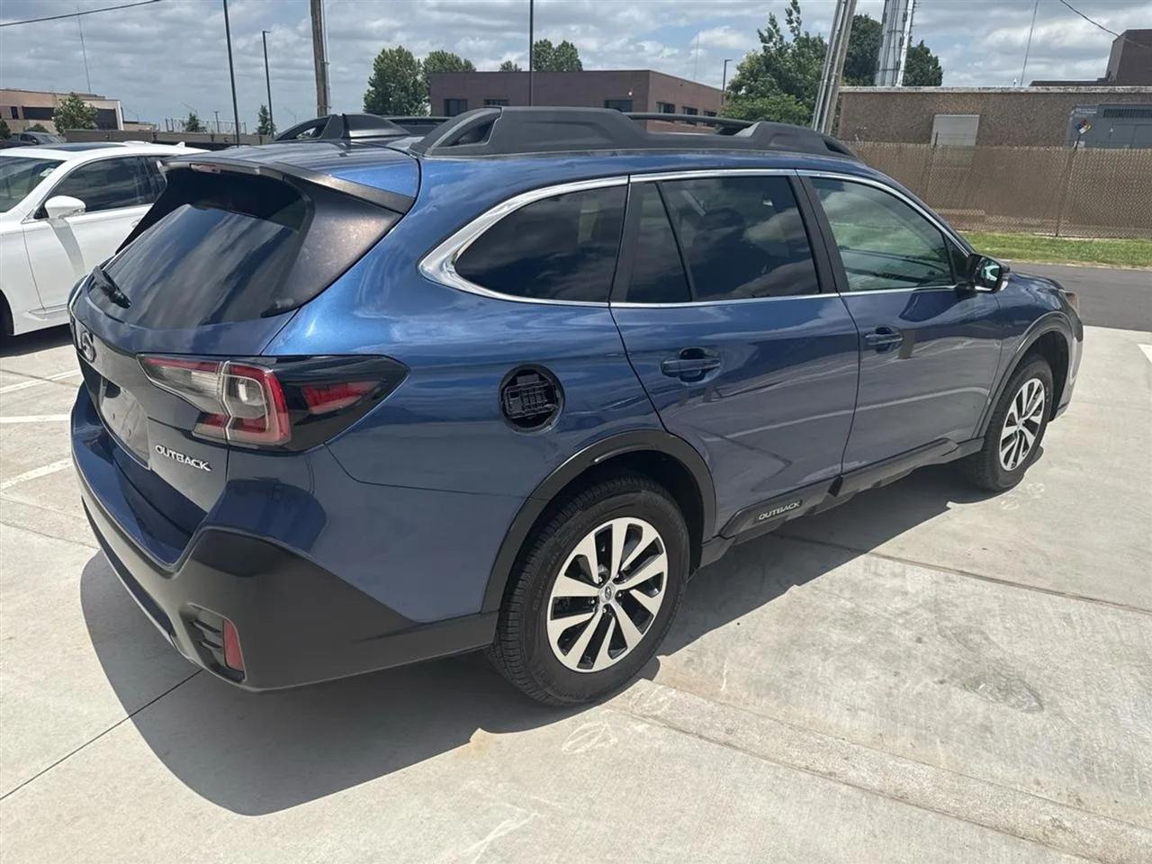 Subaru Outback Premium CVT 2021