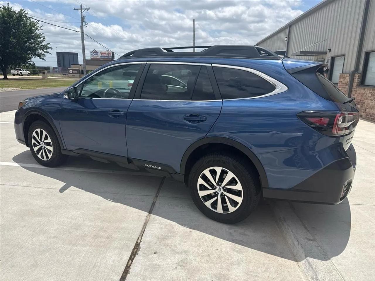 Subaru Outback Premium CVT 2021