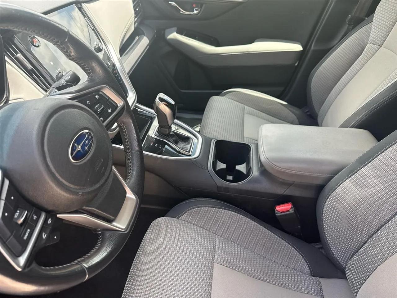 Subaru Outback Premium CVT 2021