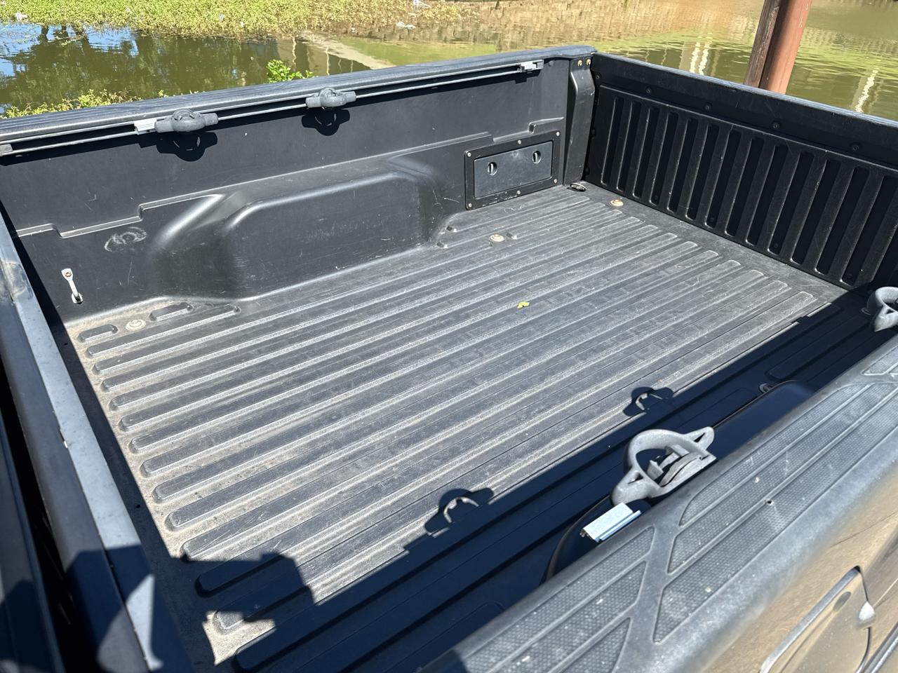 Toyota Tacoma 4WD Access Cab V6 MT (Natl) 2013