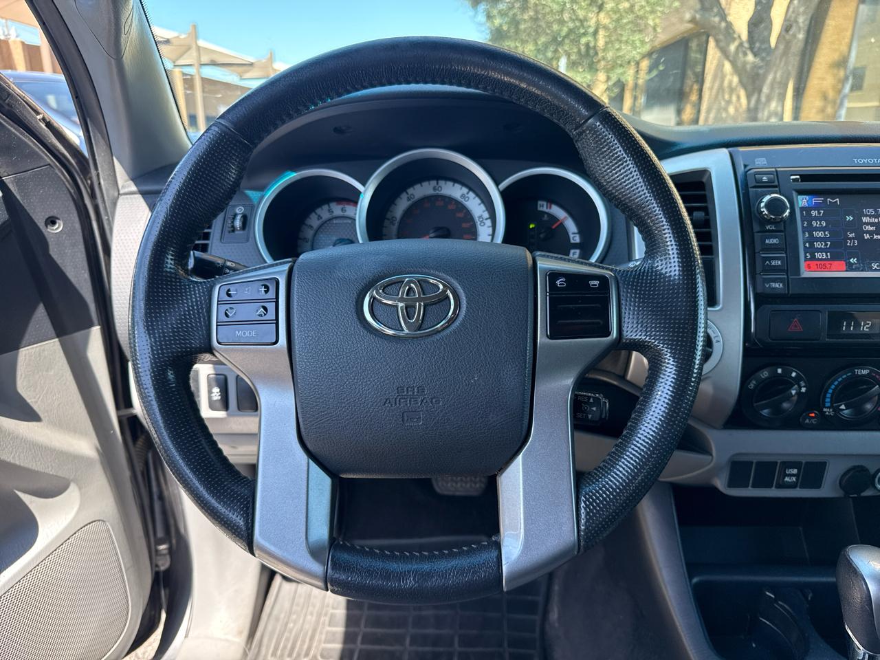 Toyota Tacoma 4WD Access Cab V6 MT (Natl) 2013
