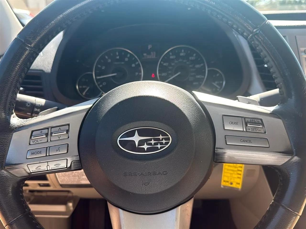 Subaru Legacy 4dr Sdn H4 Auto 2.5i Ltd Pwr Moon 2011