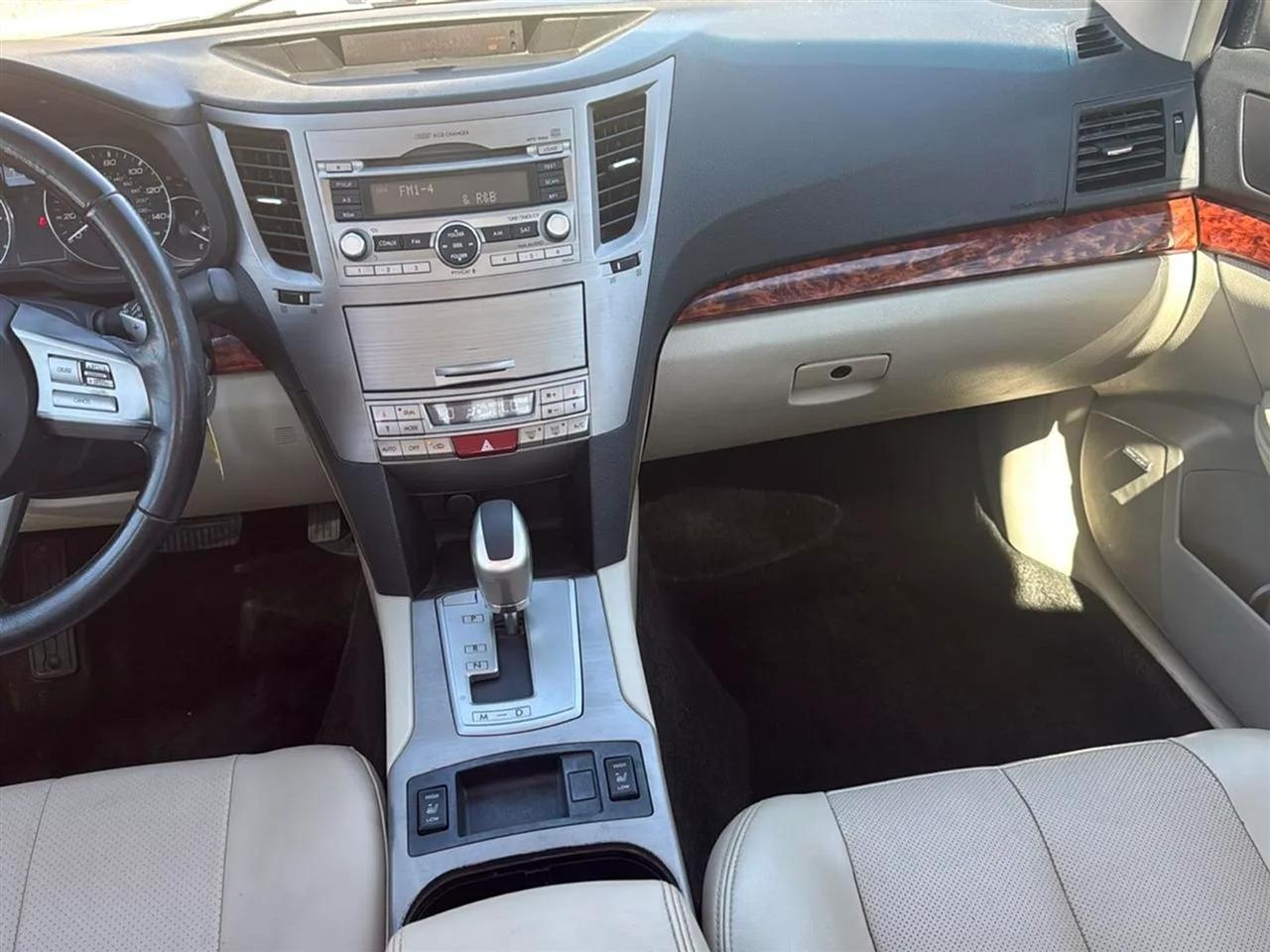Subaru Legacy 4dr Sdn H4 Auto 2.5i Ltd Pwr Moon 2011