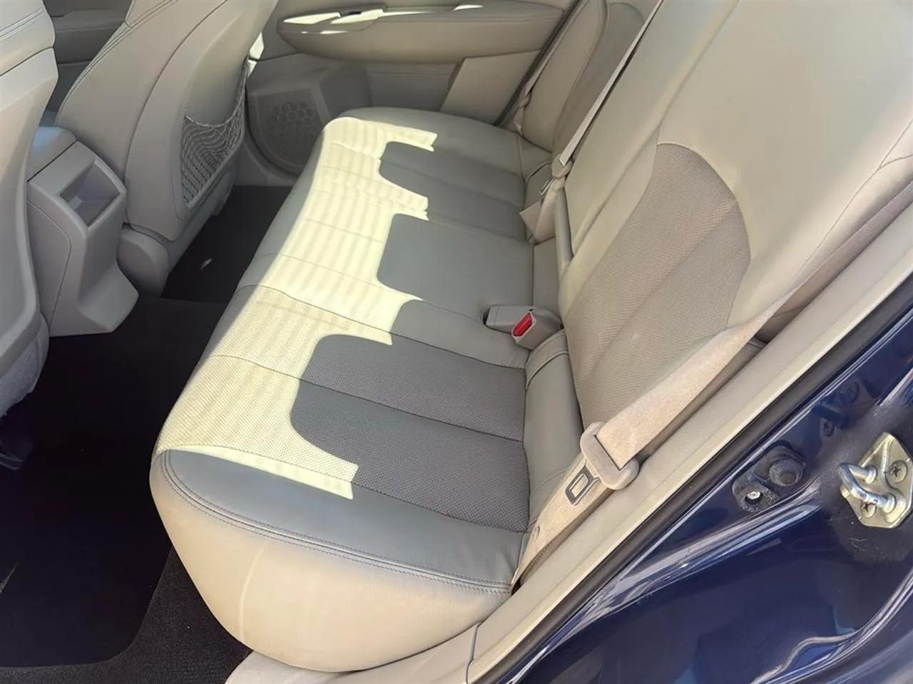 Subaru Legacy 4dr Sdn H4 Auto 2.5i Ltd Pwr Moon 2011