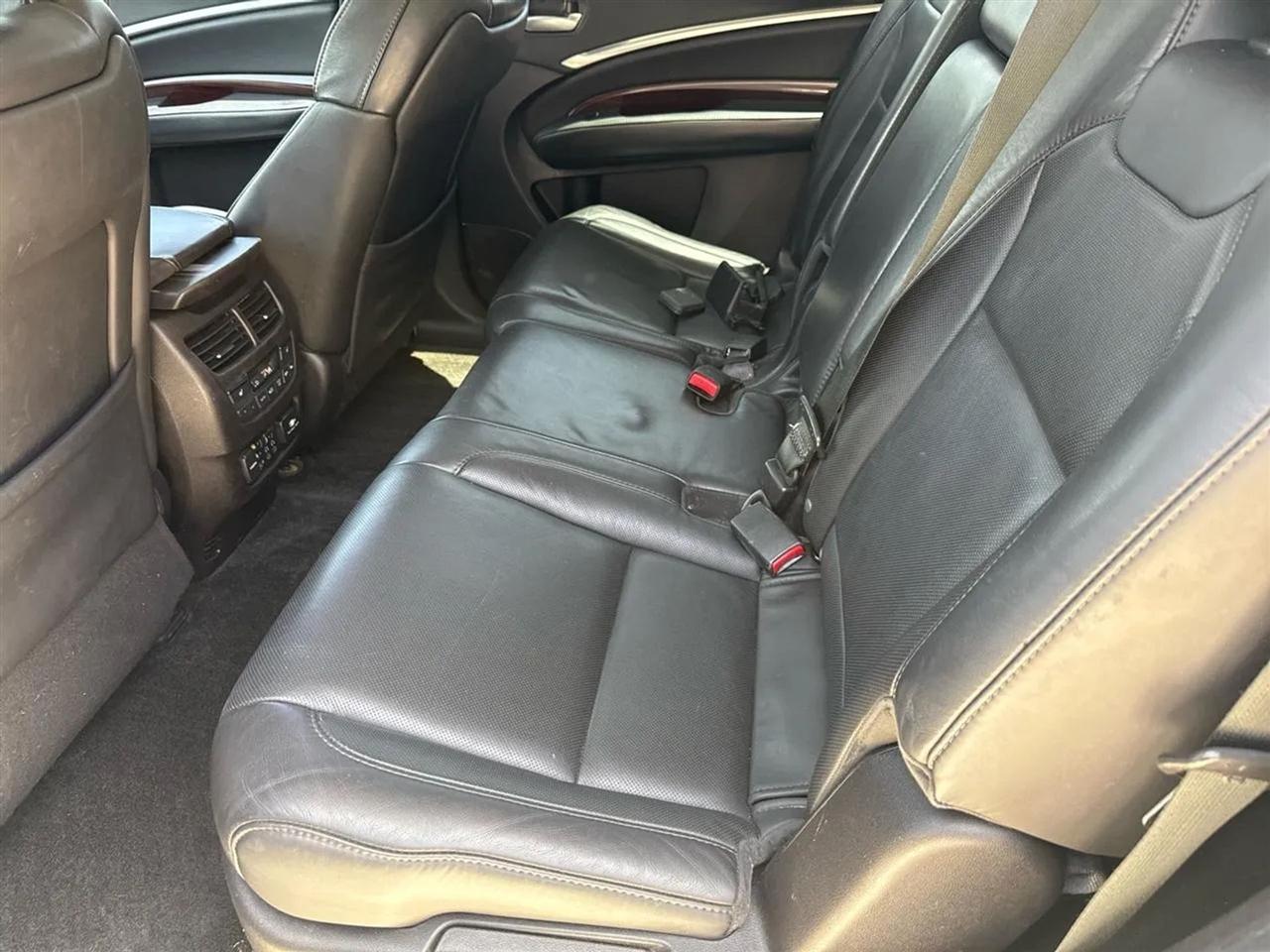 Acura MDX SH-AWD 4dr w/Advance 2016