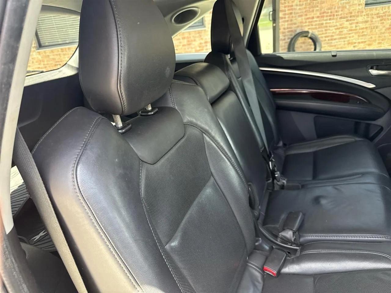 Acura MDX SH-AWD 4dr w/Advance 2016