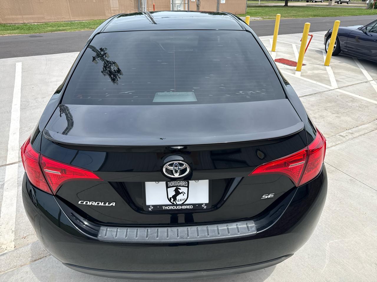Toyota Corolla XLE CVT (Natl) 2018