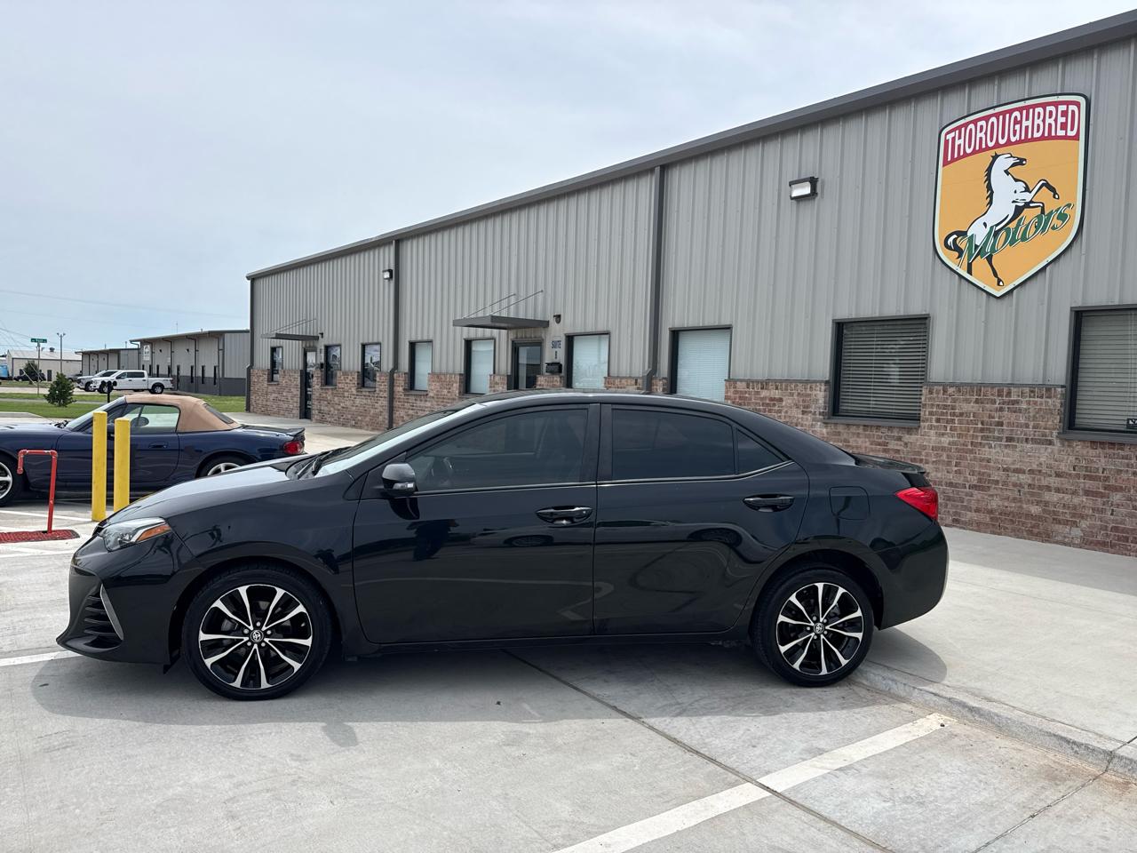 Toyota Corolla XLE CVT (Natl) 2018