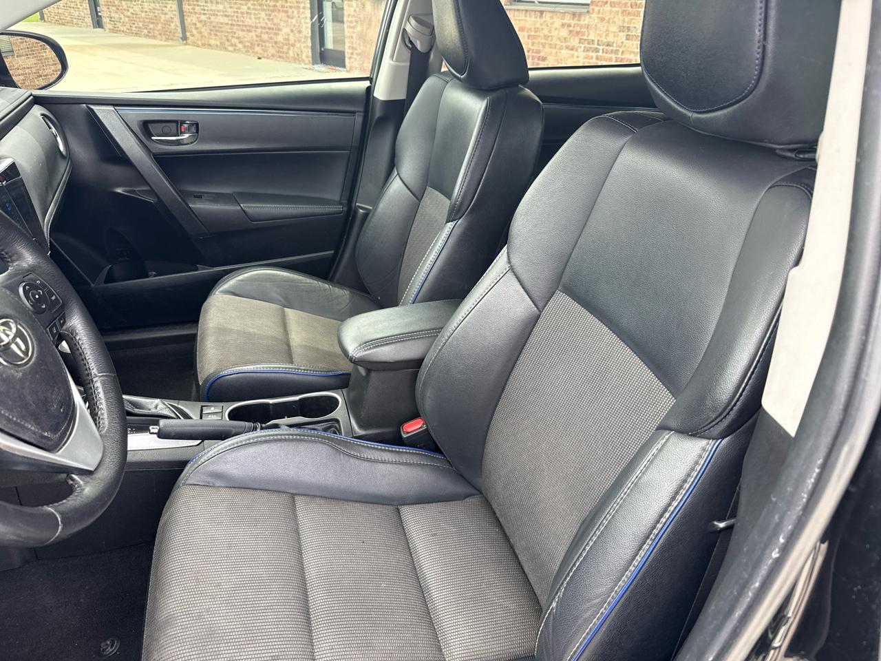 Toyota Corolla XLE CVT (Natl) 2018
