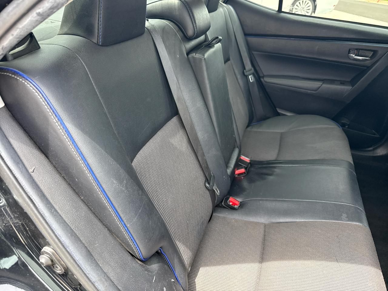 Toyota Corolla XLE CVT (Natl) 2018