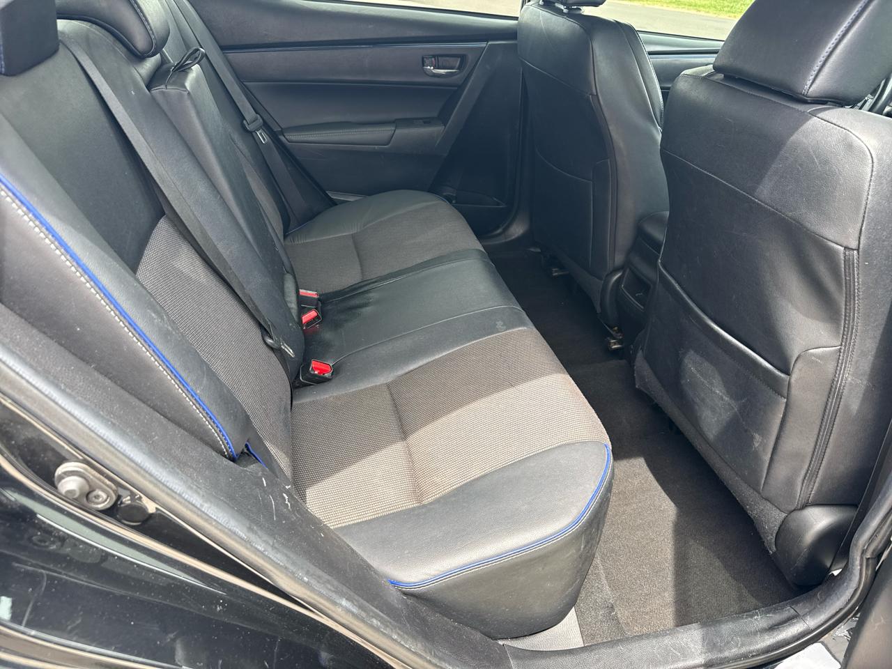 Toyota Corolla XLE CVT (Natl) 2018