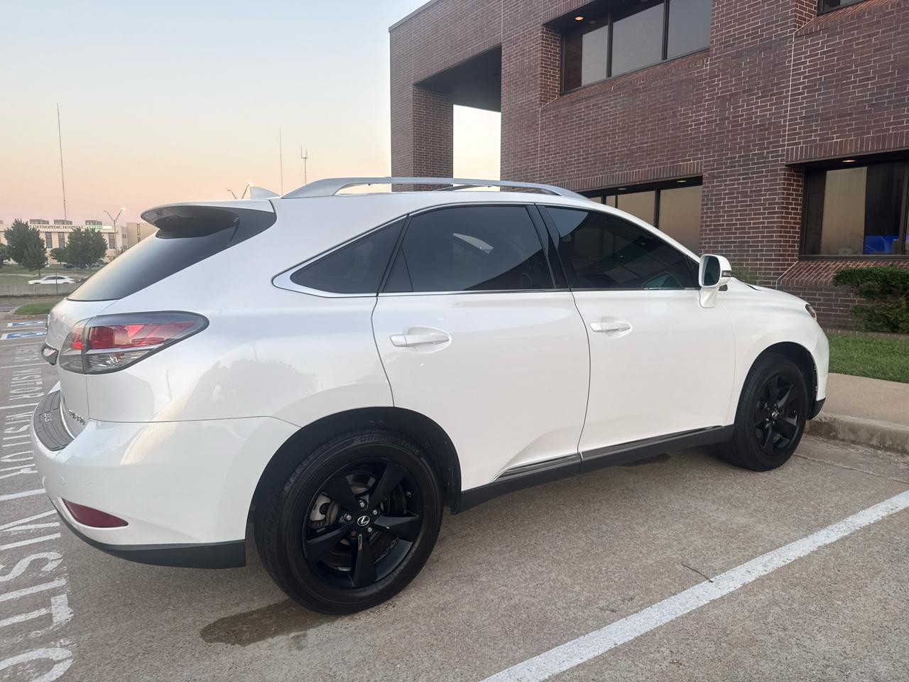 Lexus RX 350 4D SUV AWD 2015