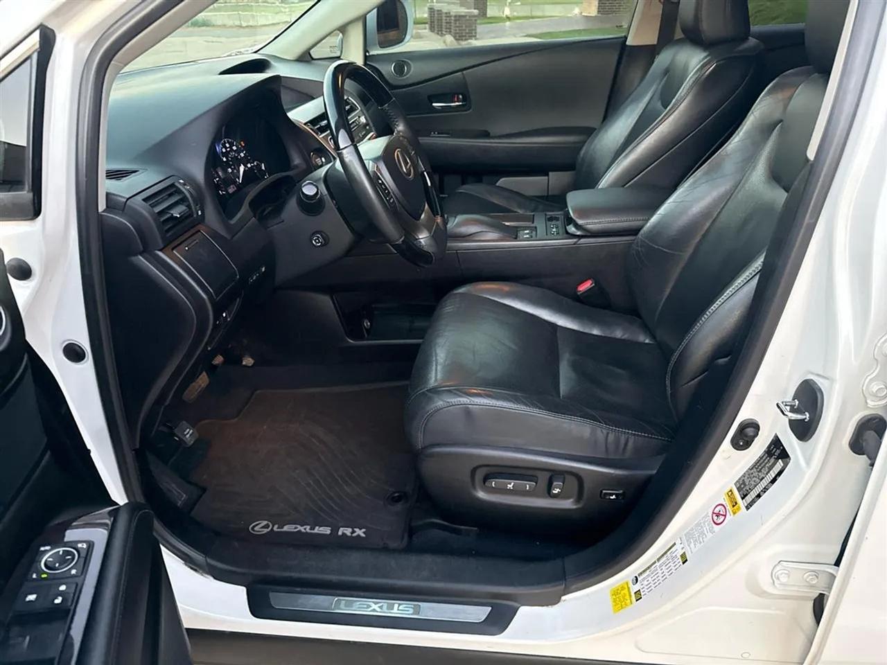 Lexus RX 350 4D SUV AWD 2015