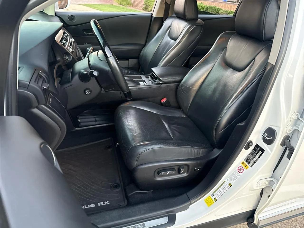 Lexus RX 350 4D SUV AWD 2015
