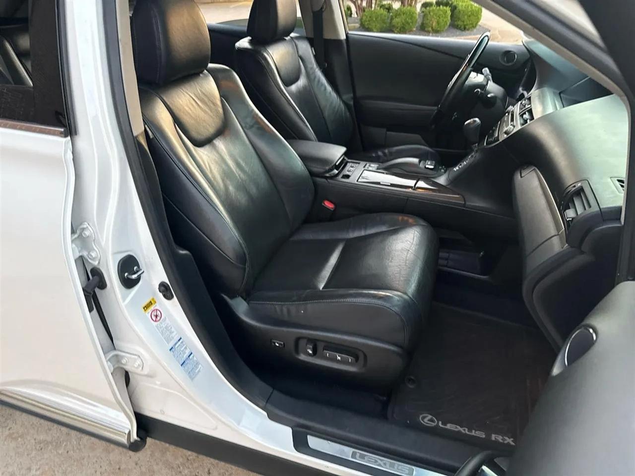 Lexus RX 350 4D SUV AWD 2015