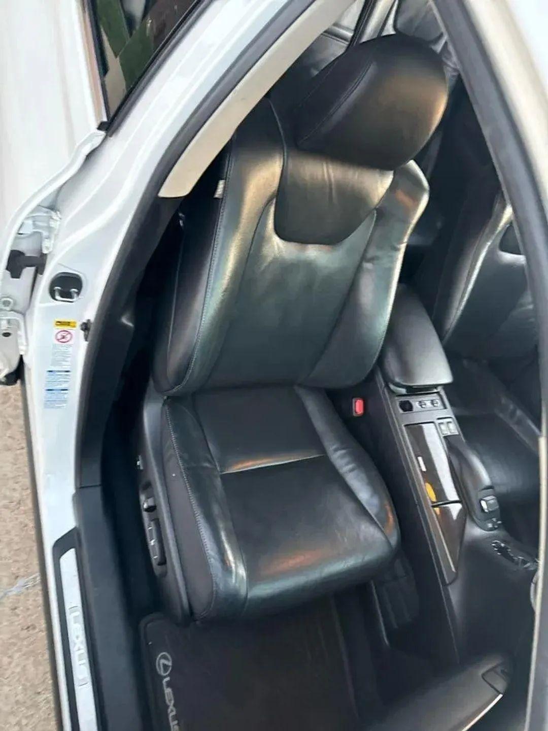 Lexus RX 350 4D SUV AWD 2015
