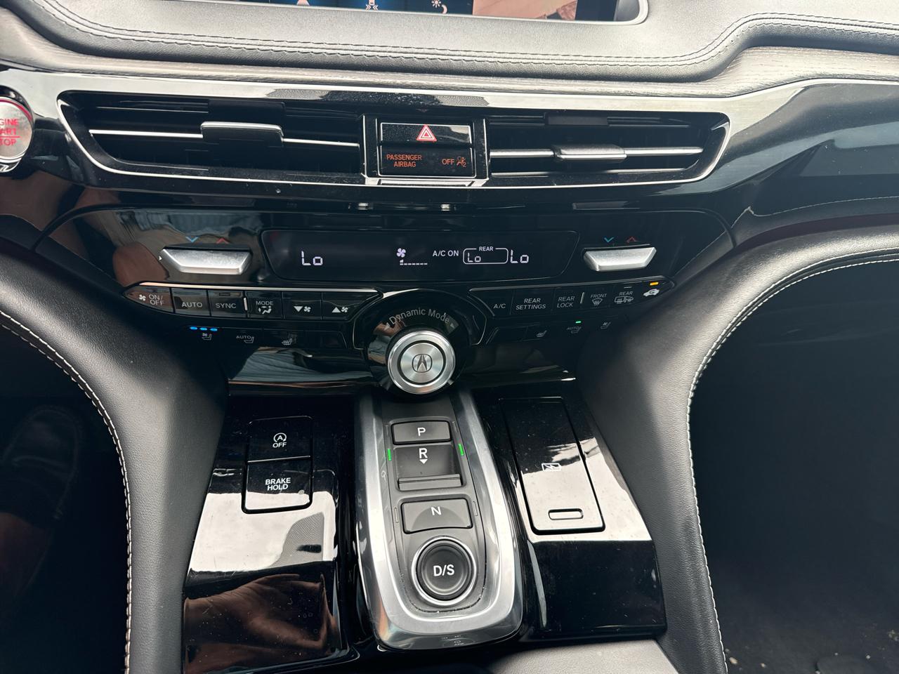 Acura MDX SH-AWD w/Advance Package 2023