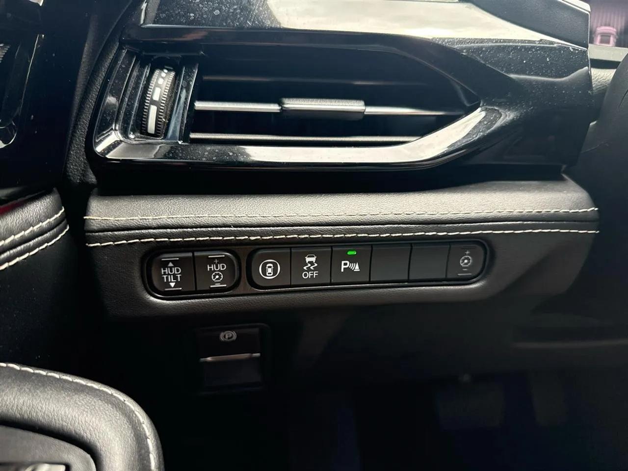Acura MDX SH-AWD w/Advance Package 2023