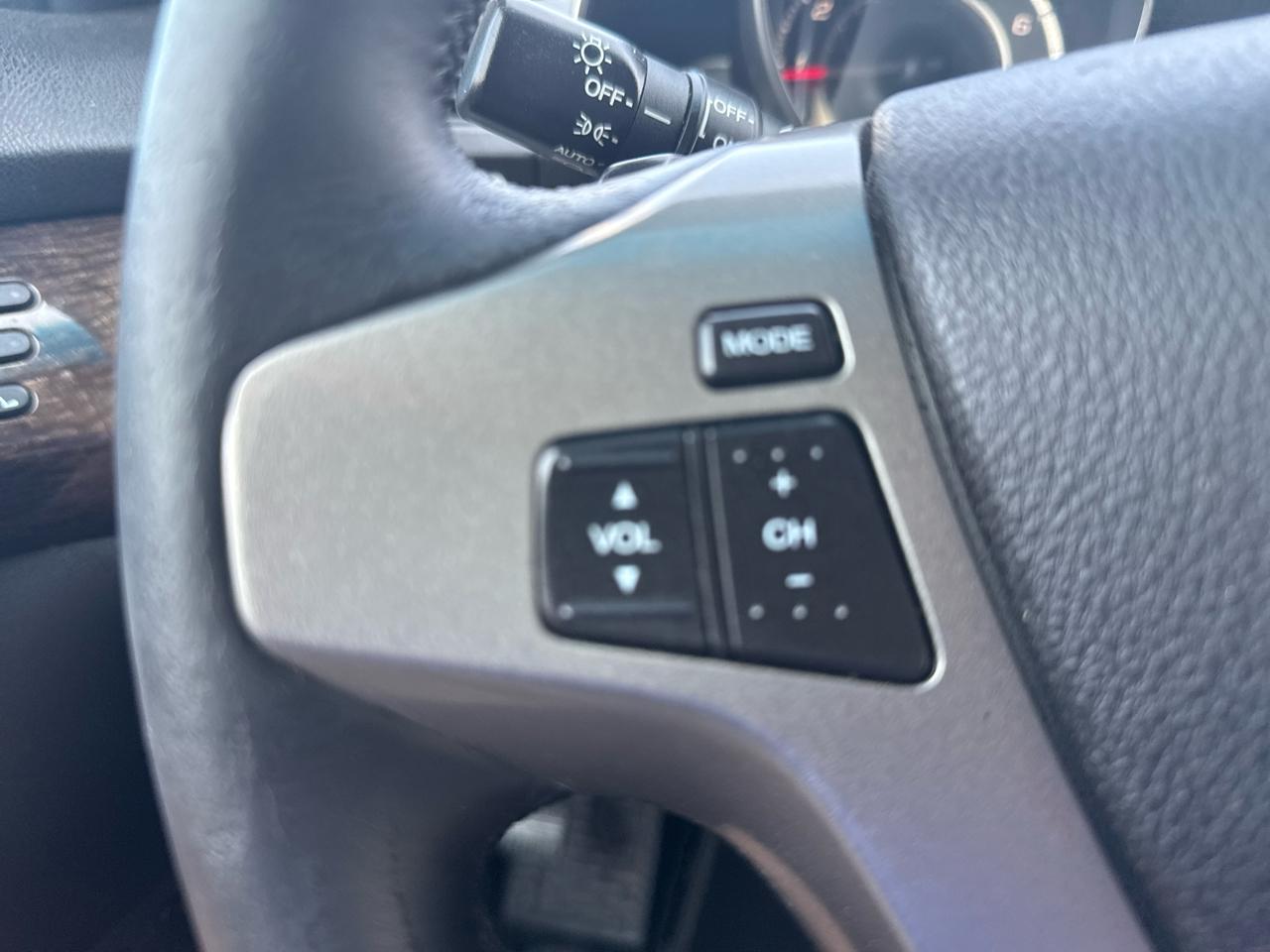 Acura MDX AWD 4dr Tech/Entertainment Pkg 2012