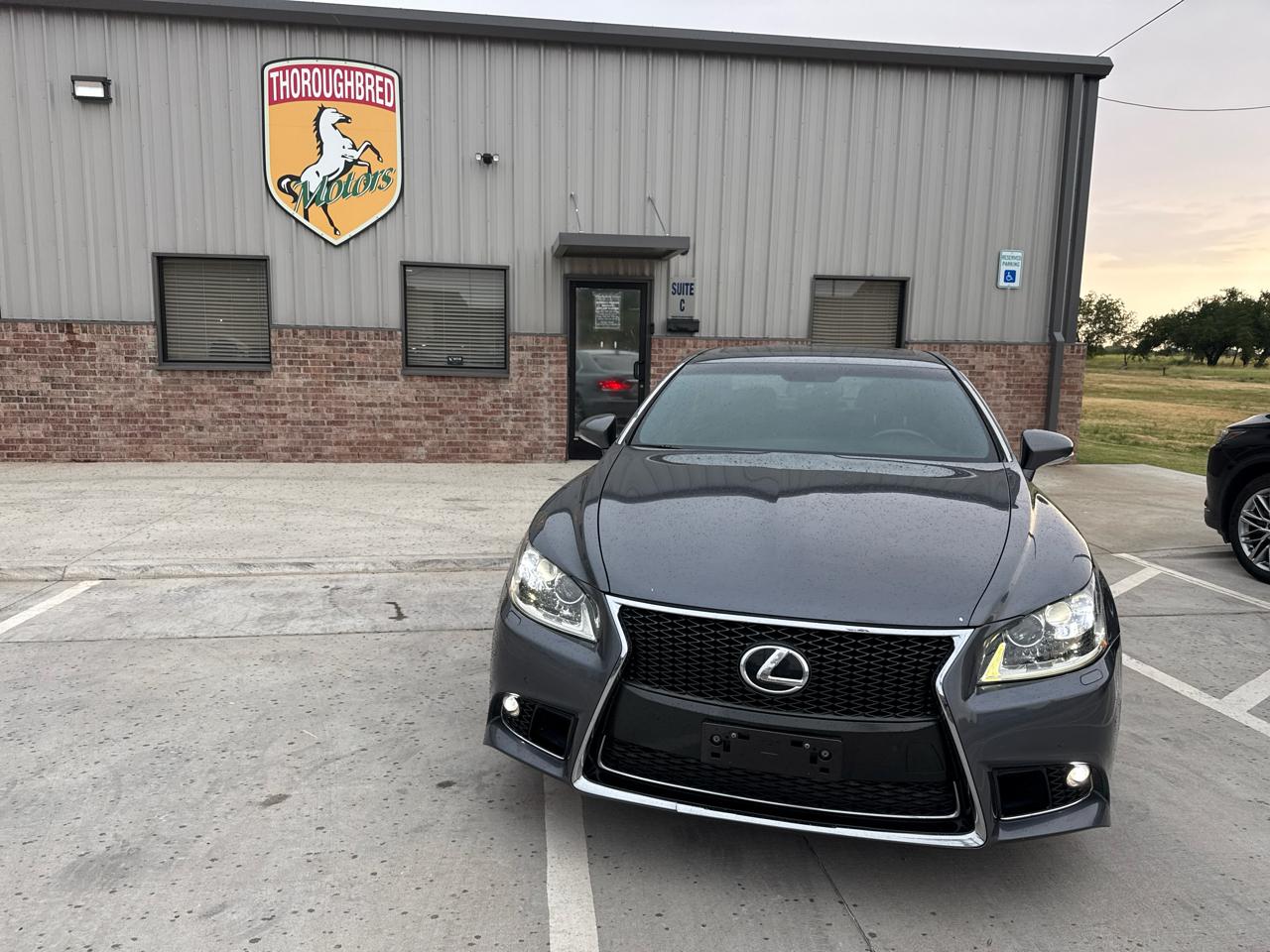Lexus LS 460 4dr Sdn RWD 2015
