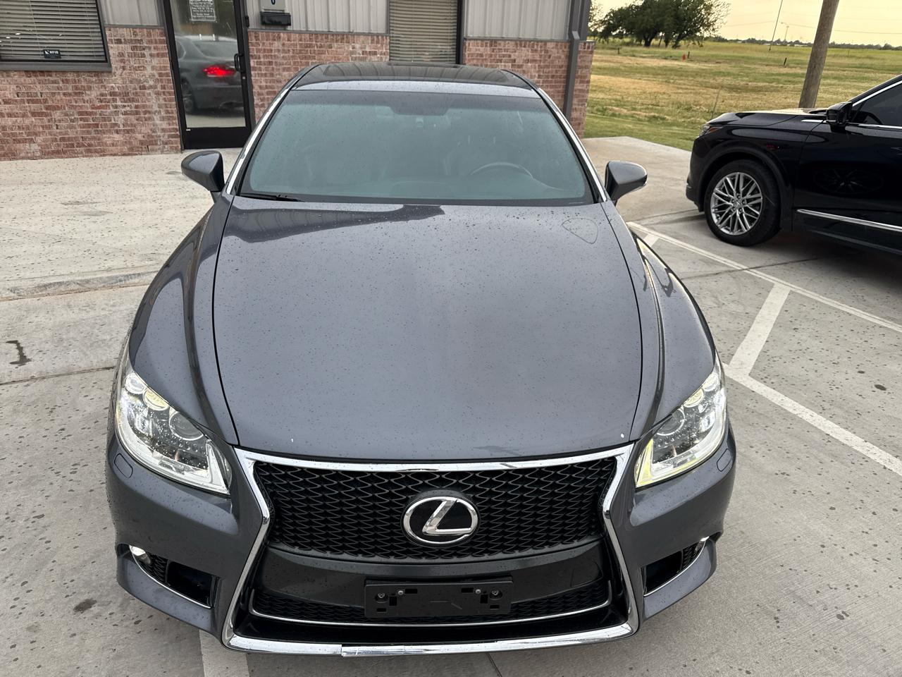 Lexus LS 460 4dr Sdn RWD 2015