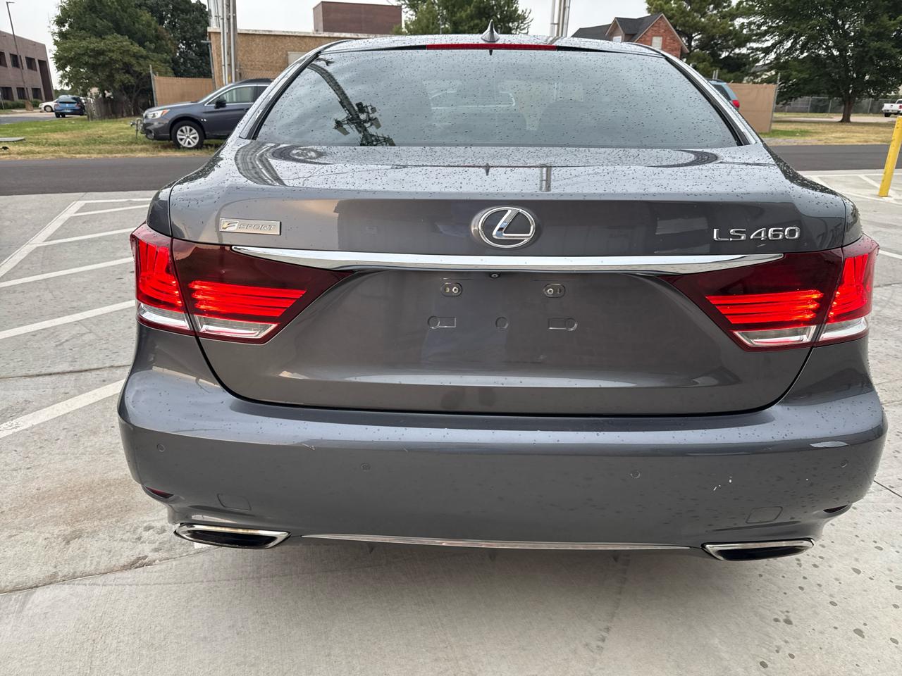 Lexus LS 460 4dr Sdn RWD 2015