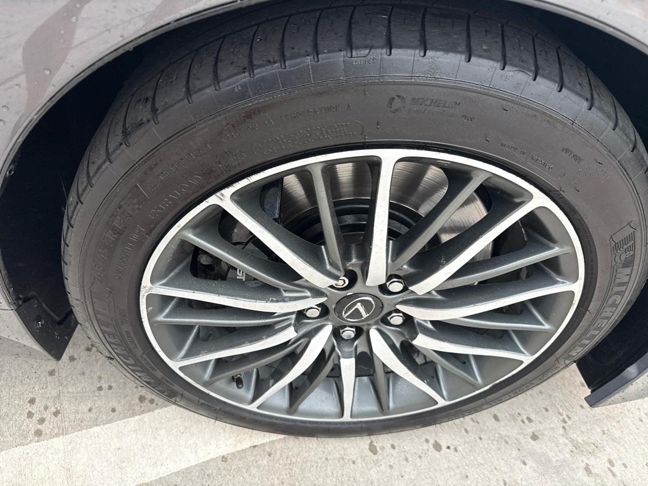 Lexus LS 460 4dr Sdn RWD 2015