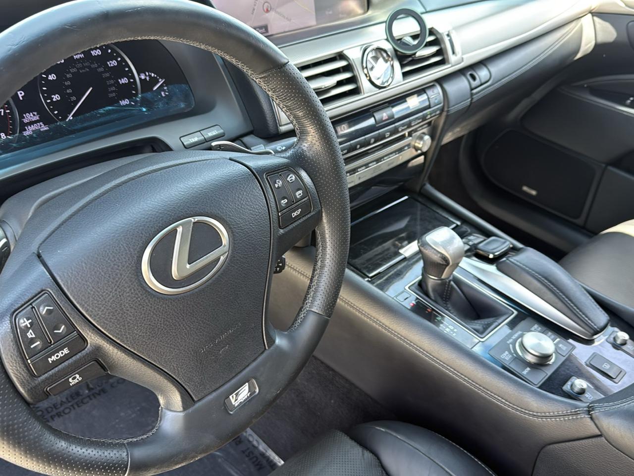 Lexus LS 460 4dr Sdn RWD 2015