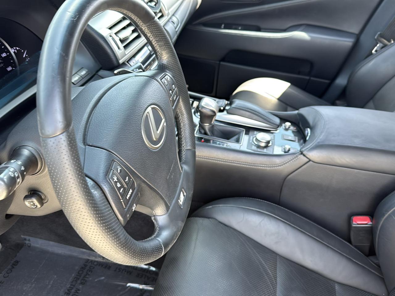 Lexus LS 460 4dr Sdn RWD 2015