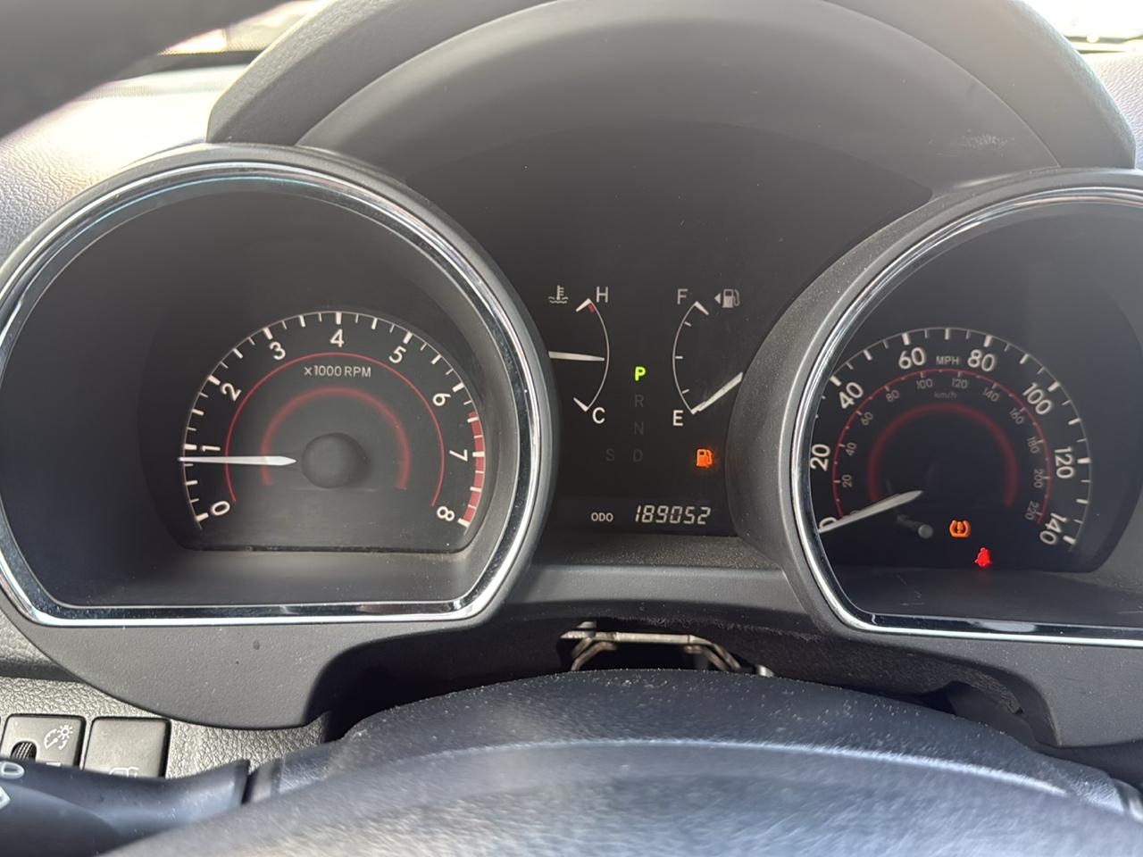 Toyota Highlander 4WD 4dr V6 (Natl) 2012