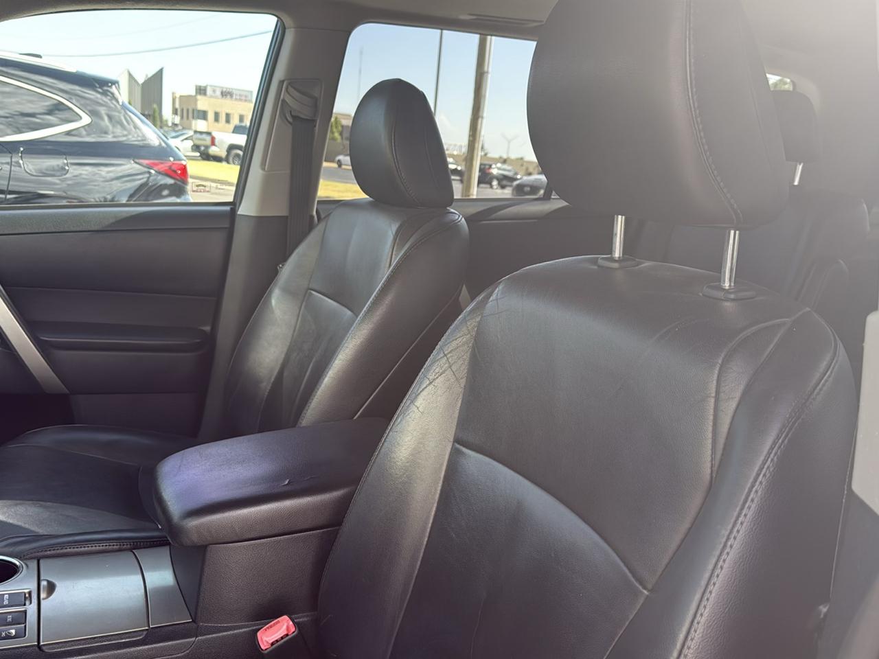 Toyota Highlander 4WD 4dr V6 (Natl) 2012