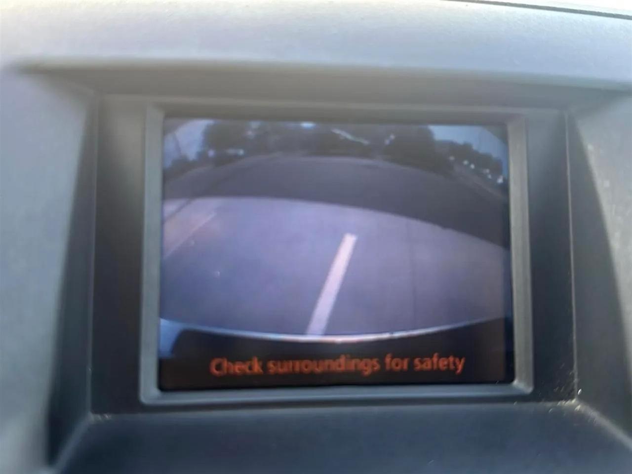 Toyota Highlander 4WD 4dr V6 (Natl) 2012