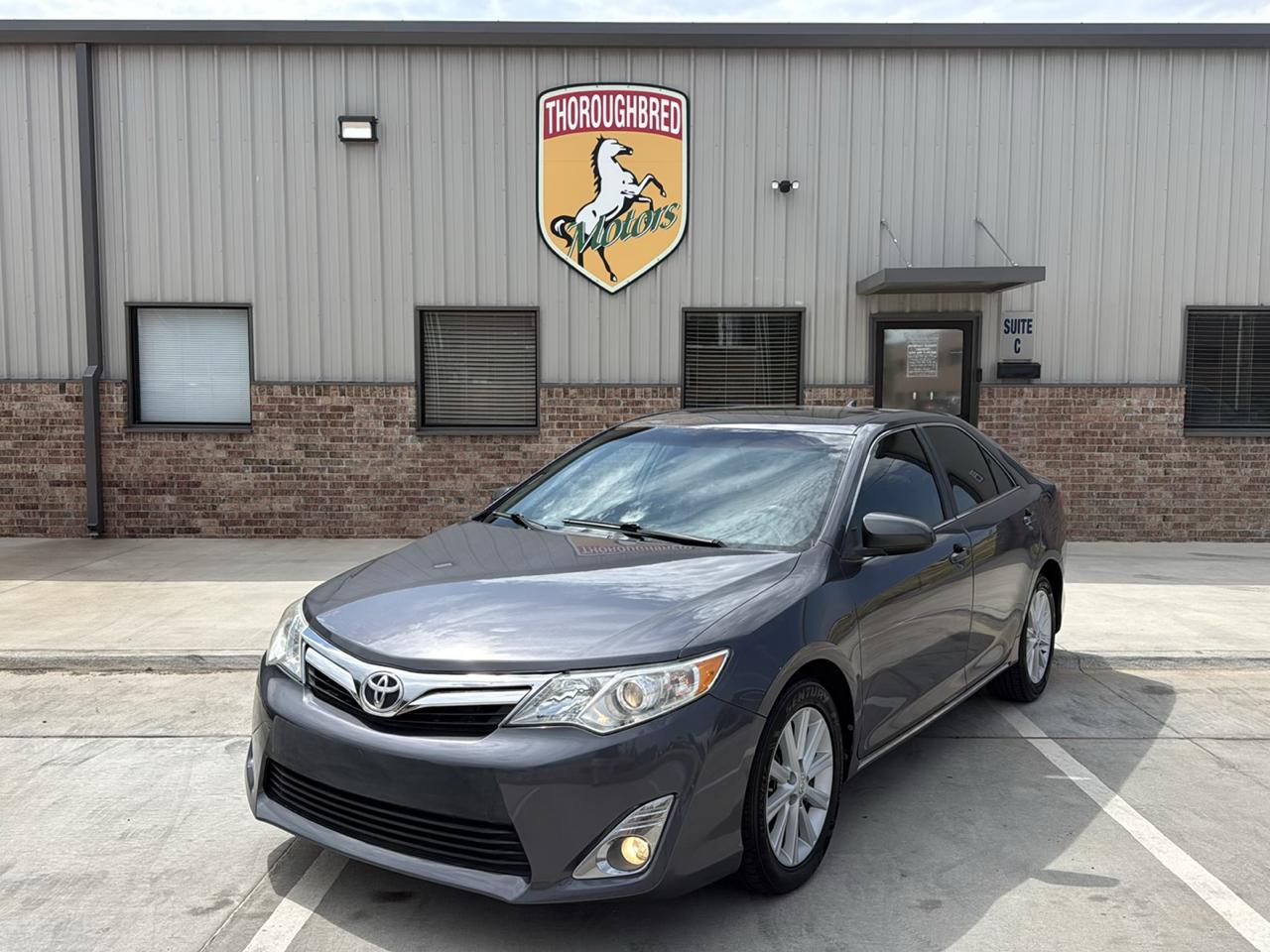 Toyota Camry 4dr Sdn V6 Auto XLE (Natl) 2012