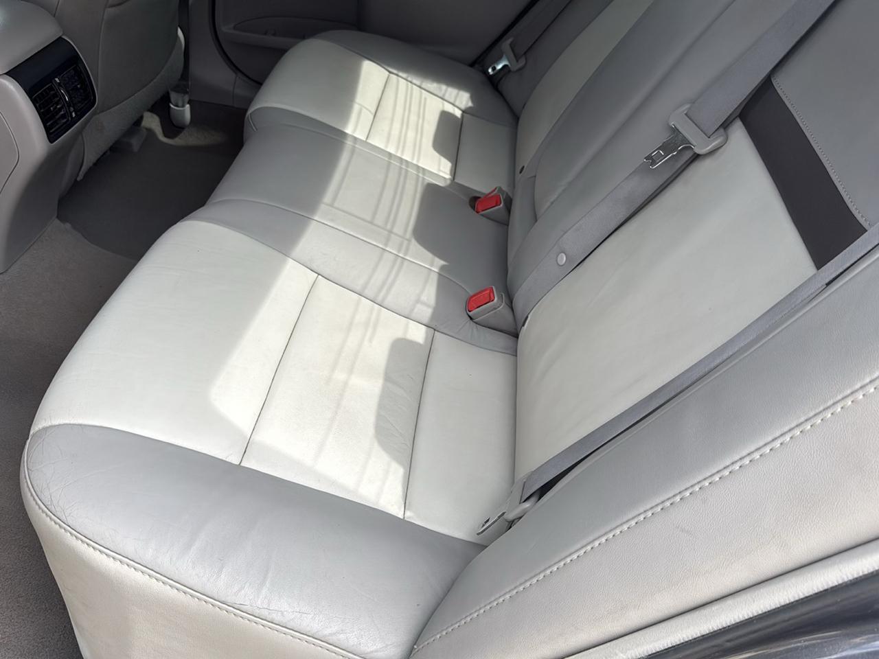 Toyota Camry 4dr Sdn V6 Auto XLE (Natl) 2012