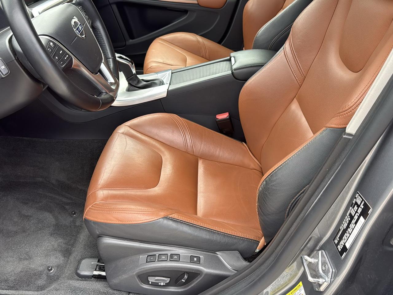Volvo S60 T5 FWD Inscription Platinum 2017