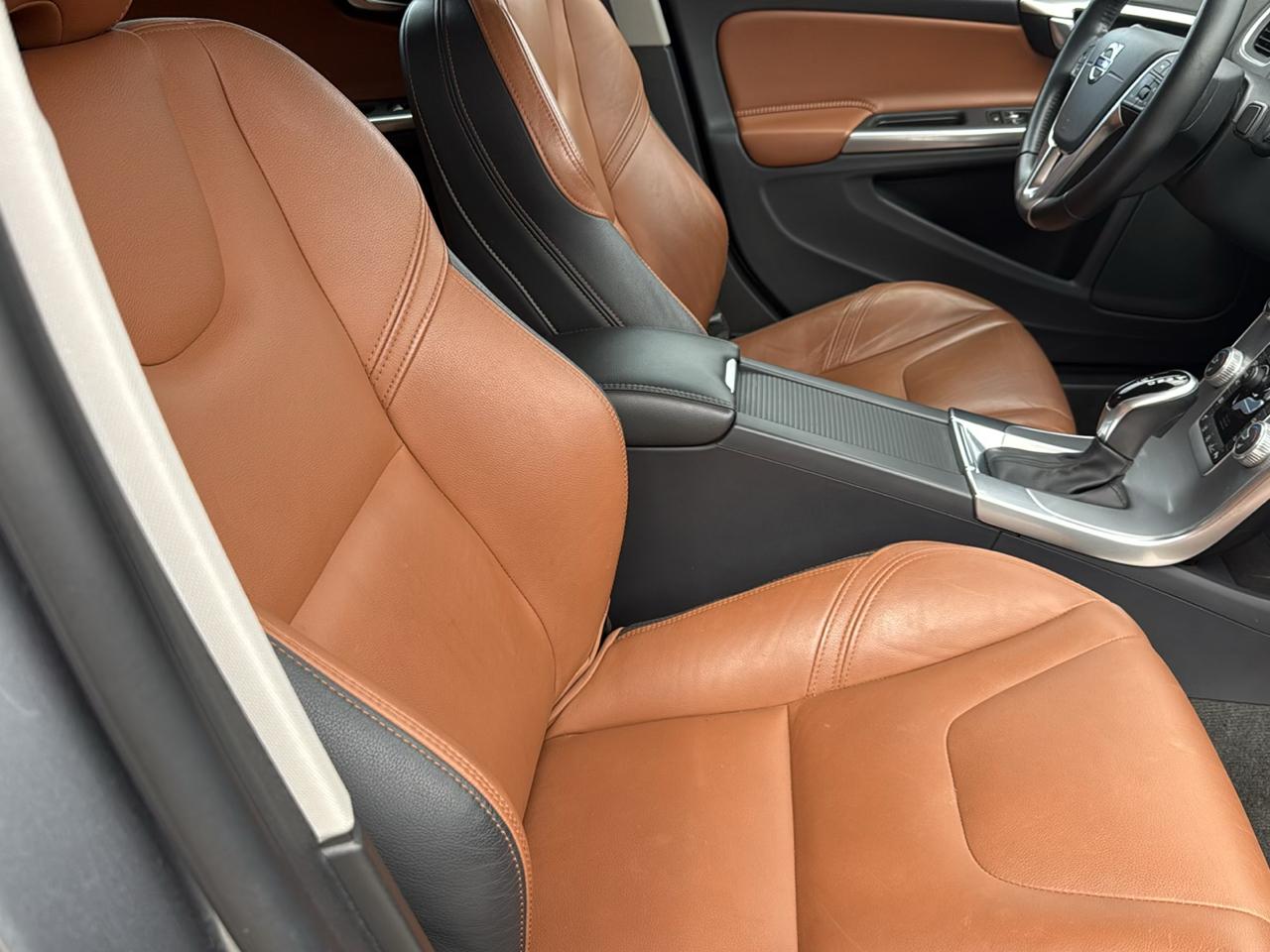 Volvo S60 T5 FWD Inscription Platinum 2017