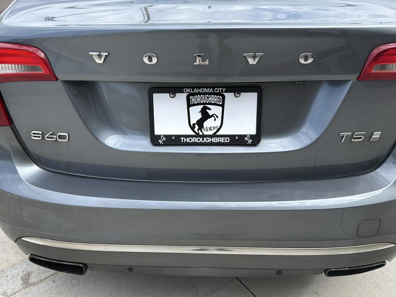 Volvo S60 T5 FWD Inscription Platinum 2017