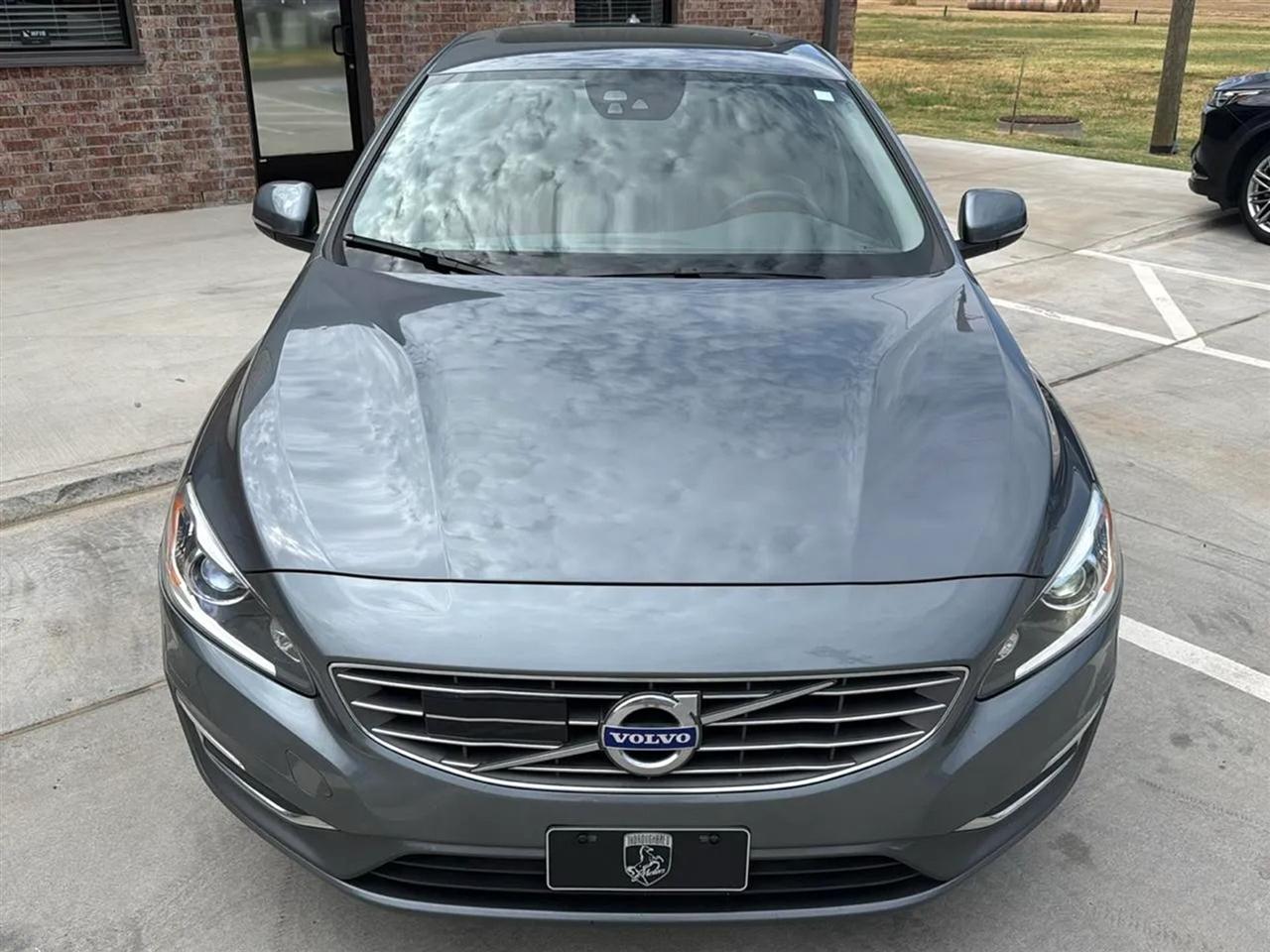 Volvo S60 T5 FWD Inscription Platinum 2017