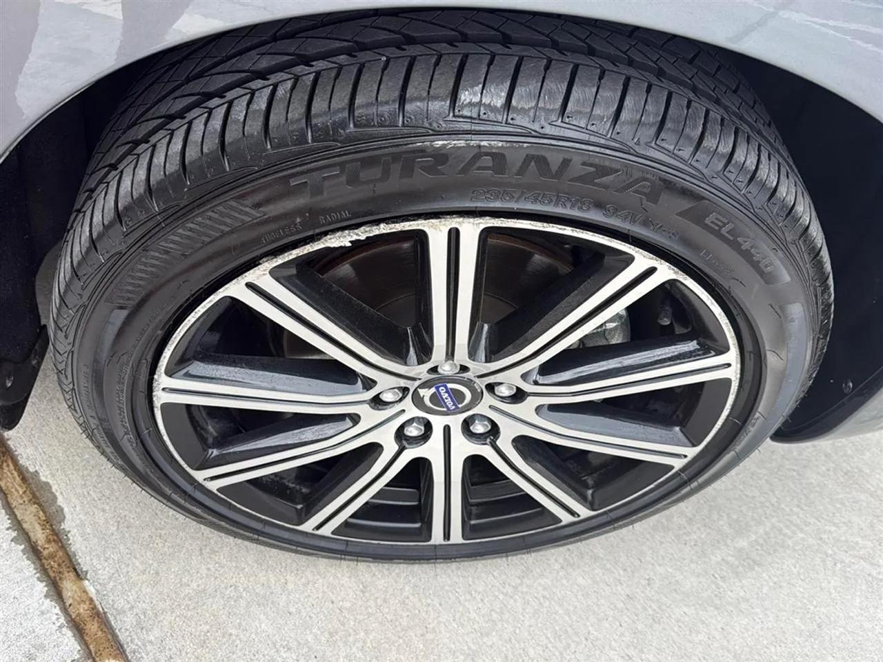 Volvo S60 T5 FWD Inscription Platinum 2017